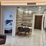 Carbona 101, 307 Хевиз