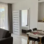 Carbona 101, 307 Apartment