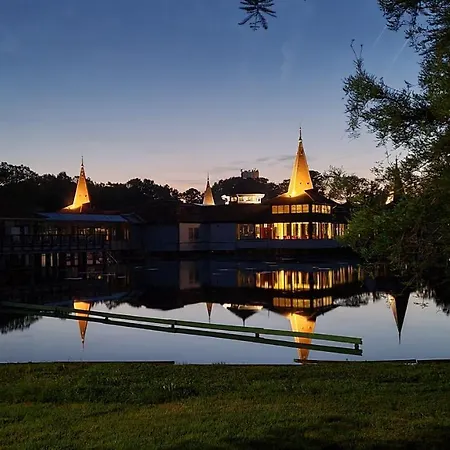 Daire Carbona 101, 307 Hévíz