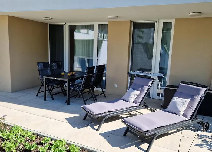 Carbona 101, 307 Hévíz