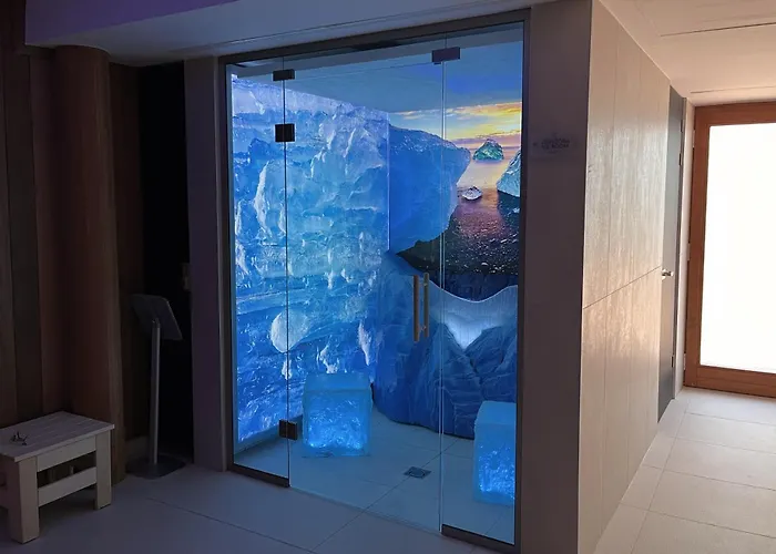 Carbona 101, 307 * Hévíz